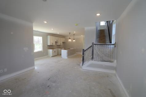 9332 Bauhaus Way Indianapolis IN 46240