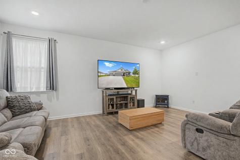 2280 Pine Valley Drive Plainfield IN 46168