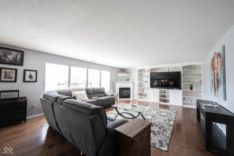 2385 S Moeller Circle New Palestine IN 46163