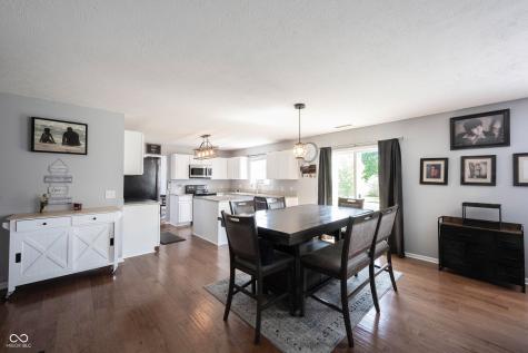 2385 S Moeller Circle New Palestine IN 46163