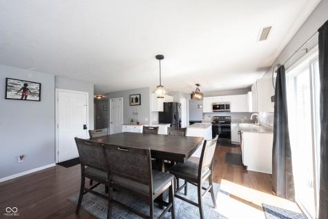 2385 S Moeller Circle New Palestine IN 46163
