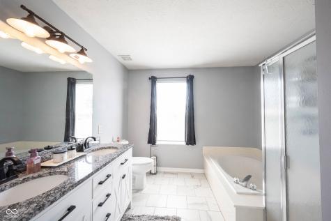 2385 S Moeller Circle New Palestine IN 46163