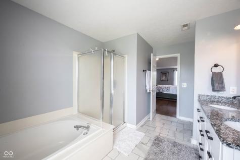 2385 S Moeller Circle New Palestine IN 46163