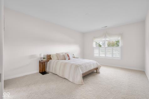 5157 Marco Drive E Columbus IN 47203