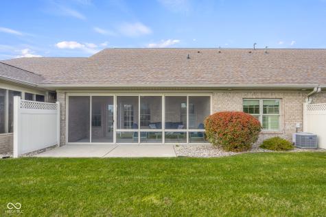 5157 Marco Drive E Columbus IN 47203
