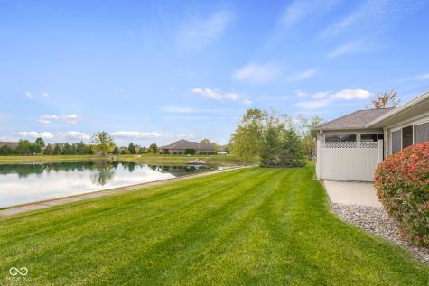 5157 Marco Drive E Columbus IN 47203