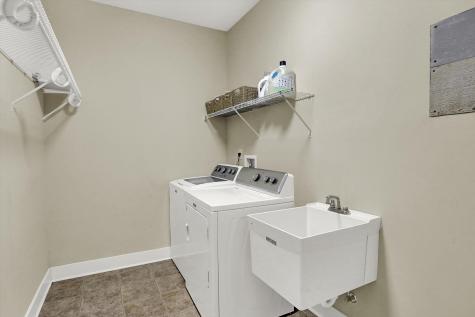 8604 Old Springfield Lane Indianapolis IN 46239
