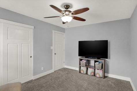 8604 Old Springfield Lane Indianapolis IN 46239