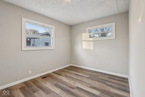 492 Carol Drive Greenwood IN 46143