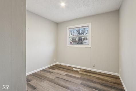 492 Carol Drive Greenwood IN 46143