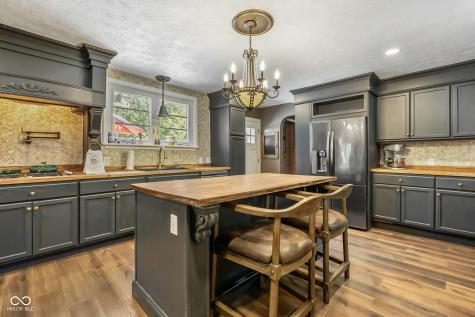 730 W 6th Street Seymour IN 47274