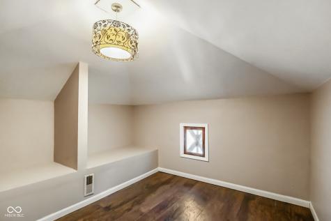 730 W 6th Street Seymour IN 47274