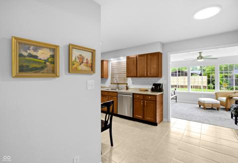 4236 Washington Street Columbus IN 47203