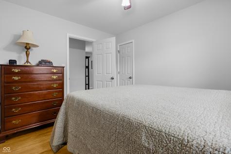 4236 Washington Street Columbus IN 47203