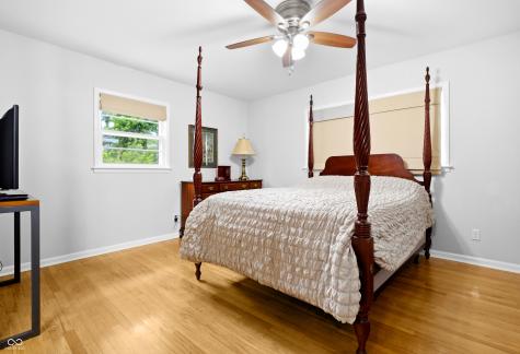 4236 Washington Street Columbus IN 47203