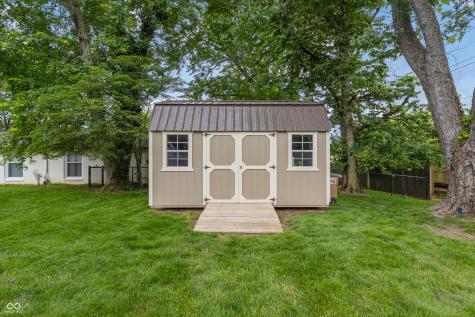 4236 Washington Street Columbus IN 47203