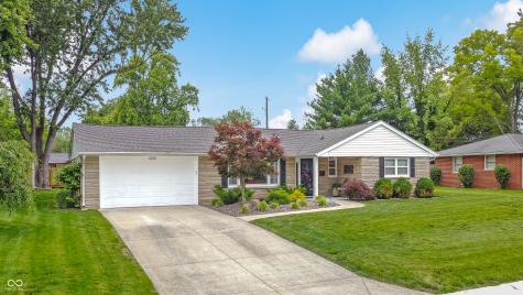 4236 Washington Street Columbus IN 47203