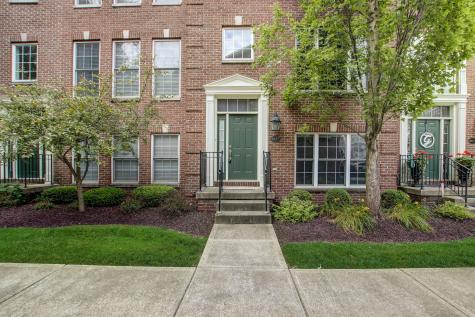 8657 Meridian Square Drive Indianapolis IN 46240