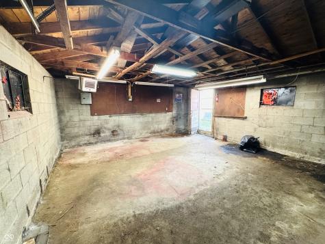 71 Schiller Street Indianapolis IN 46225