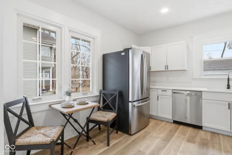 3825 Carrollton Avenue Indianapolis IN 46205