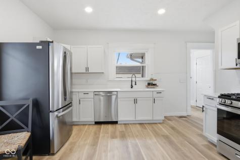 3825 Carrollton Avenue Indianapolis IN 46205