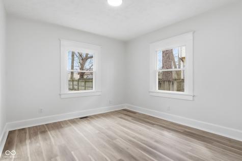 3825 Carrollton Avenue Indianapolis IN 46205