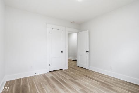 3825 Carrollton Avenue Indianapolis IN 46205