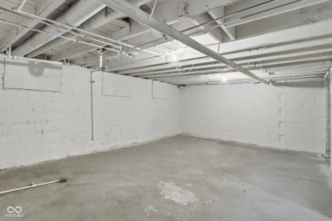 3825 Carrollton Avenue Indianapolis IN 46205