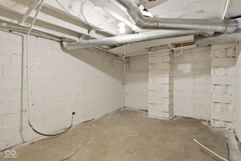 3825 Carrollton Avenue Indianapolis IN 46205