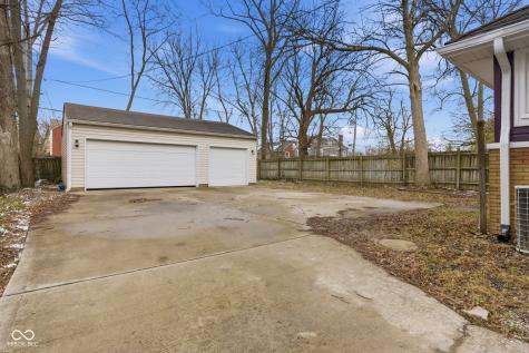 3825 Carrollton Avenue Indianapolis IN 46205
