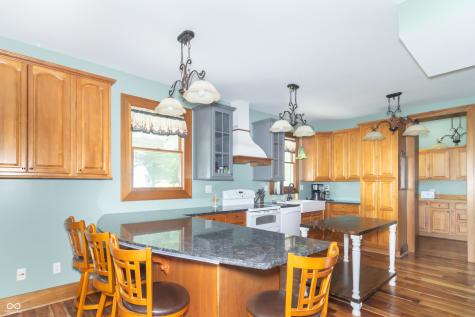 5587 E 400 S Greenfield IN 46140