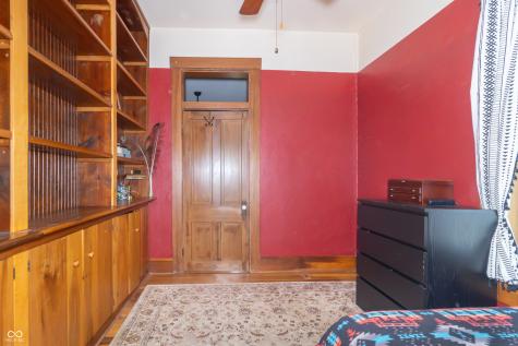 5587 E 400 S Greenfield IN 46140