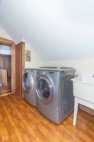 5587 E 400 S Greenfield IN 46140