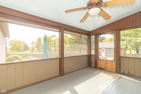 5587 E 400 S Greenfield IN 46140