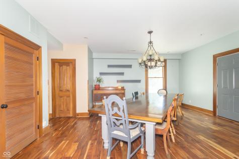 5587 E 400 S Greenfield IN 46140