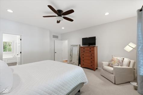 4643 Hickory Court Zionsville IN 46077