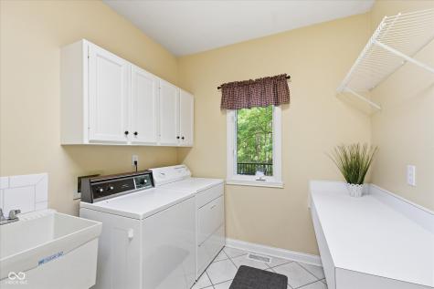 4643 Hickory Court Zionsville IN 46077