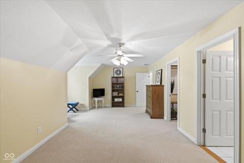 4643 Hickory Court Zionsville IN 46077