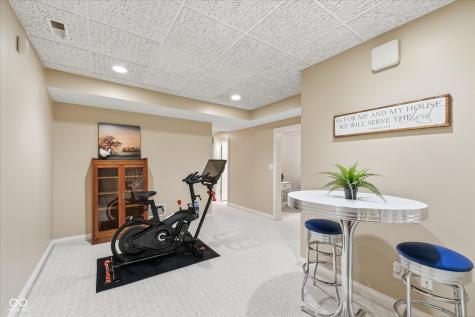 4643 Hickory Court Zionsville IN 46077