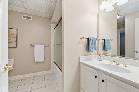 4643 Hickory Court Zionsville IN 46077