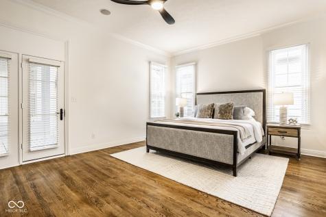 2022 Rhettsbury Street Carmel IN 46032