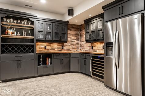 2022 Rhettsbury Street Carmel IN 46032
