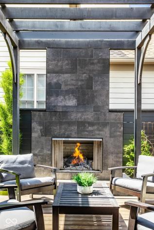 2022 Rhettsbury Street Carmel IN 46032