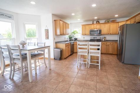 4800 S County Road 500 W Yorktown IN 47396
