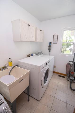 4800 S County Road 500 W Yorktown IN 47396