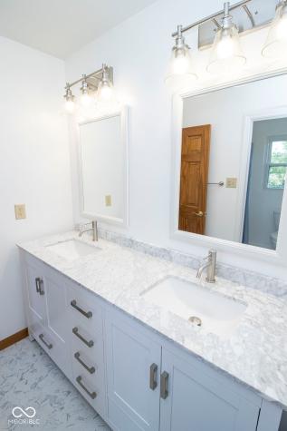 4800 S County Road 500 W Yorktown IN 47396