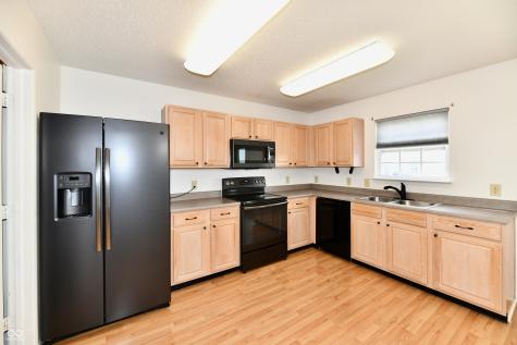 9175 W Paddleboat Lane Pendleton IN 46064