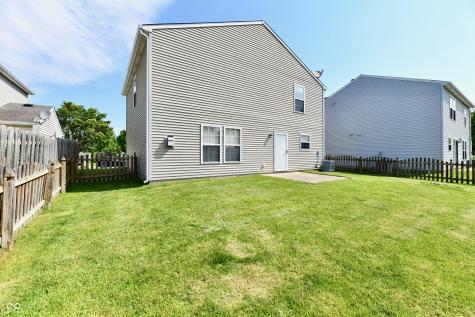9175 W Paddleboat Lane Pendleton IN 46064