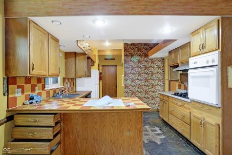 300 Flatrock Drive Columbus IN 47201
