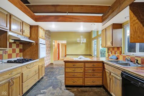 300 Flatrock Drive Columbus IN 47201